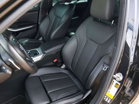 Used 2023 BMW M340i xDrive M340i xDrive w/ Premium Package image 7