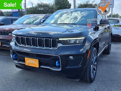Used 2023 Jeep Grand Cherokee Overland