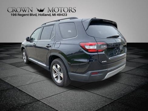 Used 2024 Honda Pilot EX-L image 9