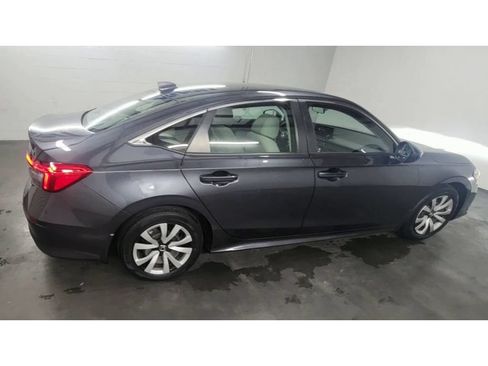 Used 2022 Honda Civic LX image 8