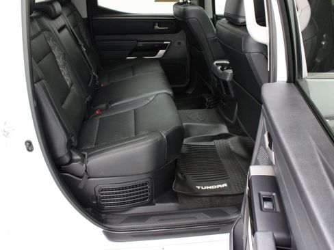 Used 2024 Toyota Tundra Limited AWD/4WD image 38