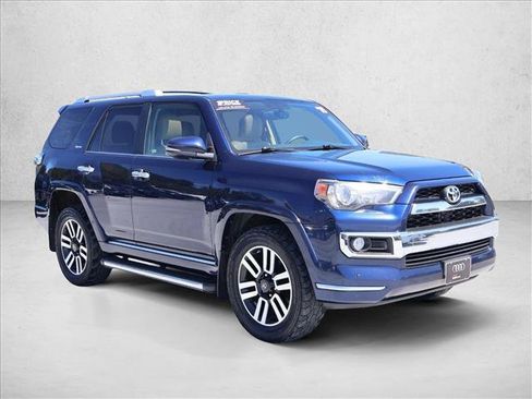 Used 2015 Toyota 4Runner Limited AWD/4WD image 3