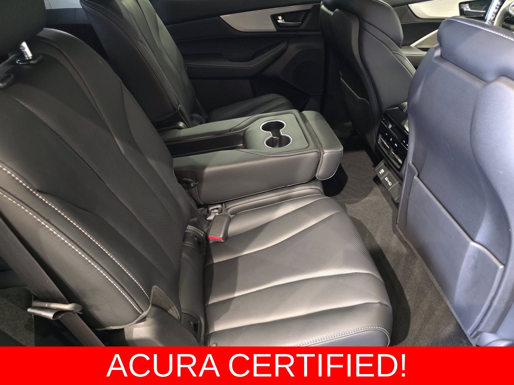 Certified 2024 Acura MDX w/ Technology Package AWD/4WD image 9