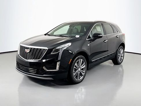 New 2026 Cadillac XT5 Premium Luxury w/ Driver Assist Package FWD image 3