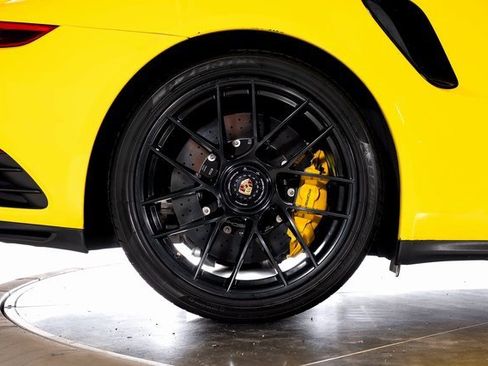 Used 2017 Porsche 911 Turbo S image 14