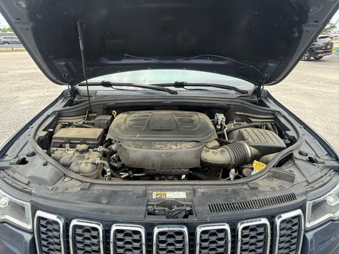 Used 2020 Jeep Grand Cherokee Limited AWD/4WD image 5