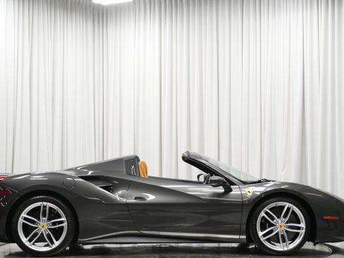 Used 2017 Ferrari 488 Spider RWD image 58