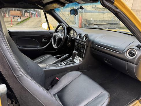Used 2002 MAZDA MX-5 Miata SE image 58