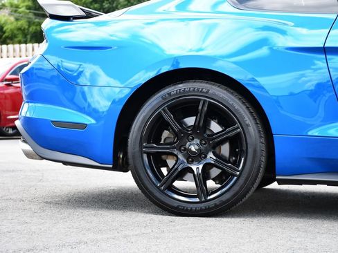 Used 2020 Ford Mustang GT Premium w/ Equipment Group 401A RWD image 10