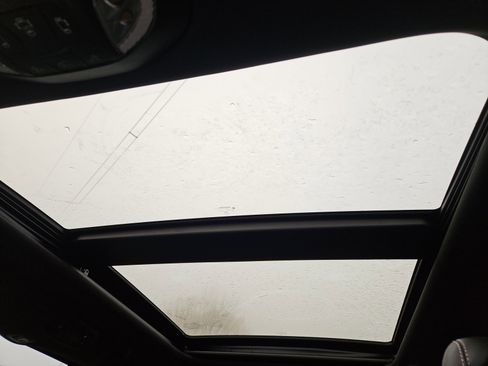 New 2026 Chrysler Pacifica Limited image 30