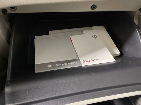 Used 2022 Nissan Rogue Sport SV w/ Technology Package image 25