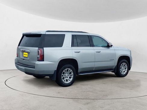 Used 2016 GMC Yukon SLE w/ Convenience Package AWD/4WD image 5