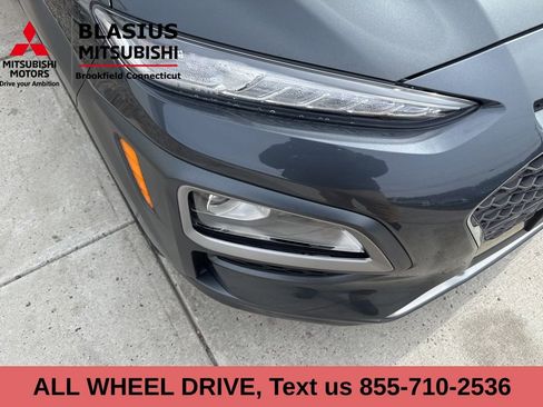 Used 2019 Hyundai Kona Limited image 5