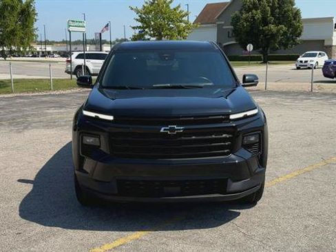 Certified 2024 Chevrolet Traverse LS w/ Midnight/Sport Edition FWD image 7