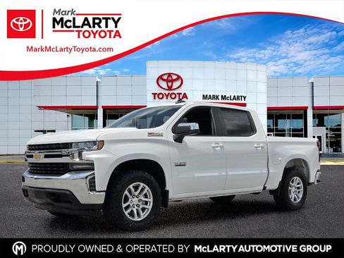 Used 2021 Chevrolet Silverado 1500 LT w/ Z71 Off-Road Package AWD/4WD image 1