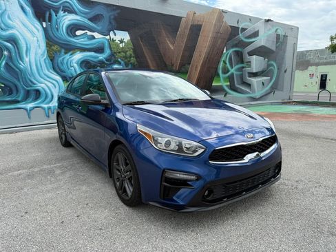 Used 2021 Kia Forte GT-Line FWD image 4
