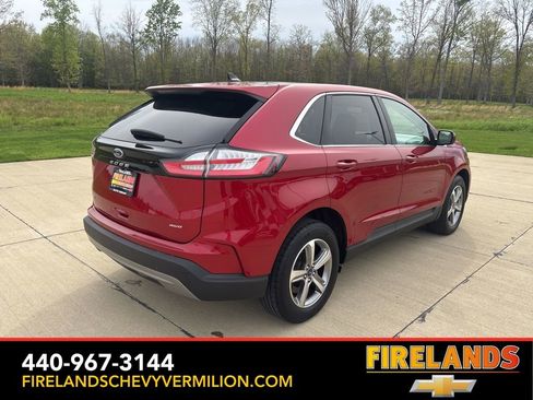 Used 2023 Ford Edge SEL w/ Convenience Package AWD/4WD image 6