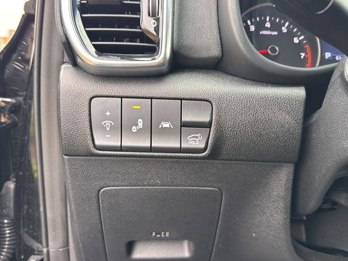 Used 2021 Kia Sportage EX image 21