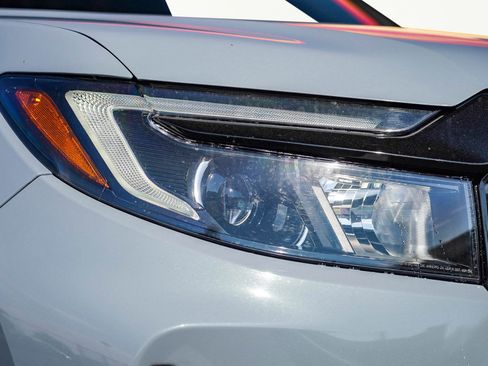 Used 2024 Honda Ridgeline Black Edition image 2