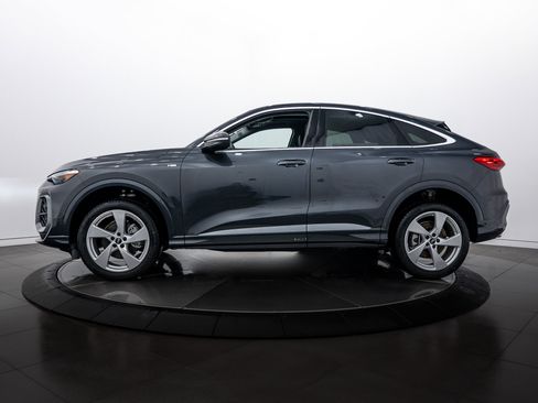 New 2025 Audi Q5 Premium Plus image 7