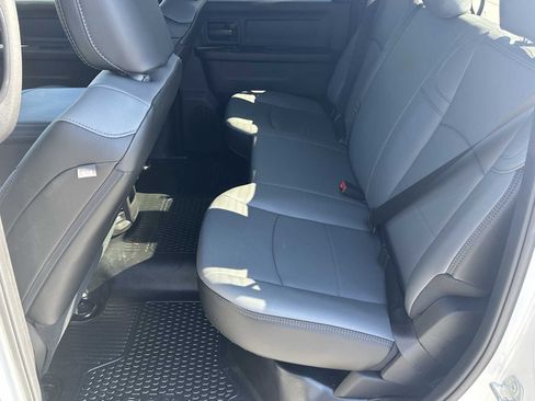 New 2026 RAM 2500 Tradesman w/ Chrome Appearance Group AWD/4WD image 20