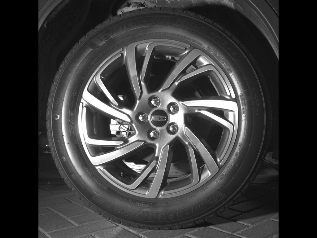 Used 2024 Lincoln Corsair FWD image 12