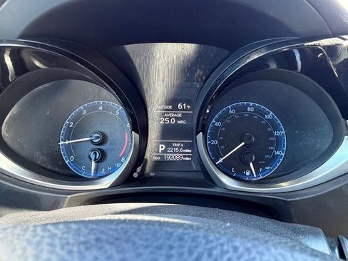 Used 2014 Toyota Corolla S image 31