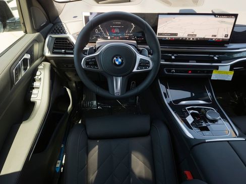 New 2026 BMW X5 xDrive40i w/ M Sport Package AWD/4WD image 17