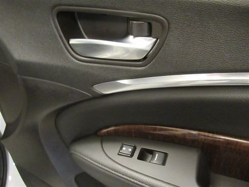 Used 2018 Acura MDX SH-AWD w/ Technology Package image 44