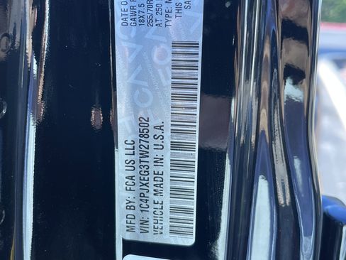 New 2026 Jeep Wrangler Sahara AWD/4WD image 37