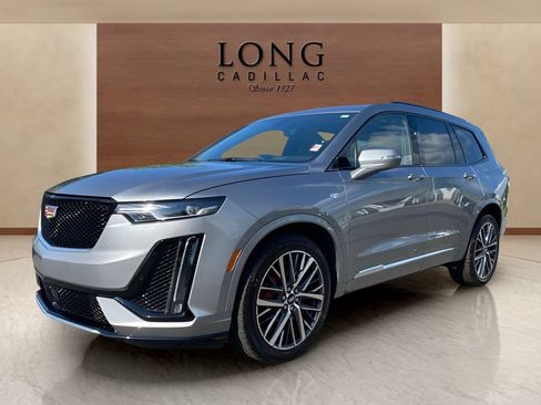 Certified 2025 Cadillac XT6 Sport w/ Technology Package AWD/4WD image 1