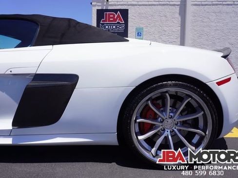 Used 2011 Audi R8 V10 AWD/4WD image 45