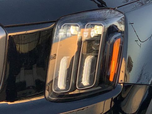 Used 2023 Kia Telluride SX X-Line image 6