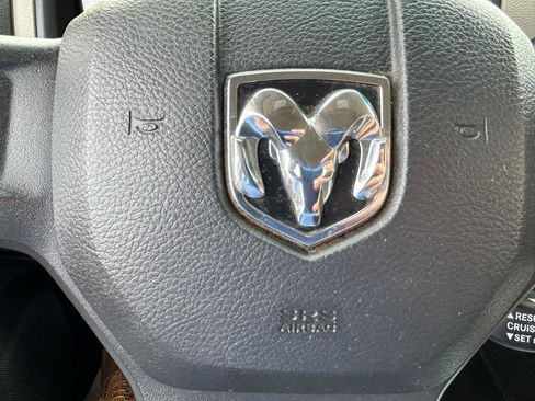Used 2011 RAM 1500 ST w/ SXT Appearance Group AWD/4WD image 17