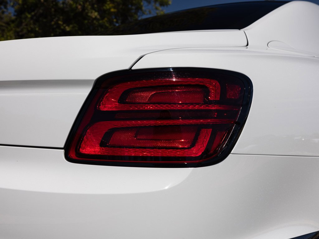 Used 2025 Bentley Flying Spur Plug-In Hybrid AWD/4WD image 64