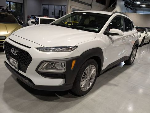 Used 2019 Hyundai Kona SEL image 3