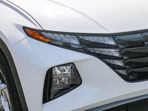 Certified 2024 Hyundai Tucson SEL FWD image 6