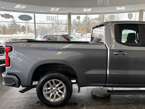 Used 2019 Chevrolet Silverado 1500 RST AWD/4WD image 15