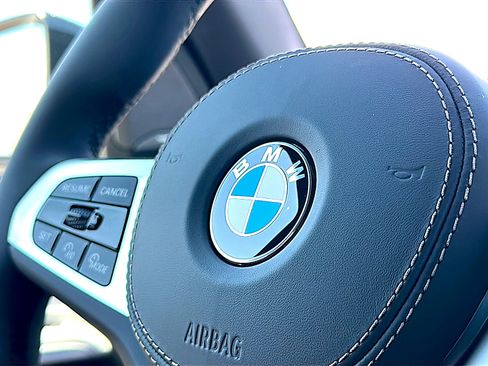 New 2026 BMW X5 sDrive40i w/ M Sport Package RWD image 21