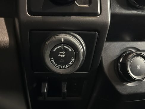 Used 2020 Ford F150 XLT w/ Trailer Tow Package image 26