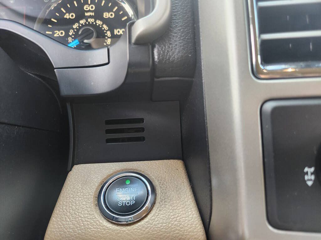 Used 2016 Ford F150 Lariat w/ Equipment Group 502A Luxury AWD/4WD image 24