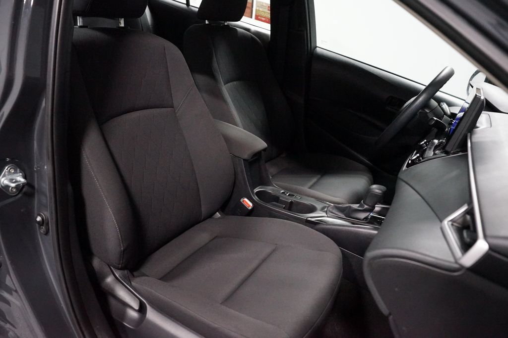 Certified 2025 Toyota Corolla LE FWD image 25