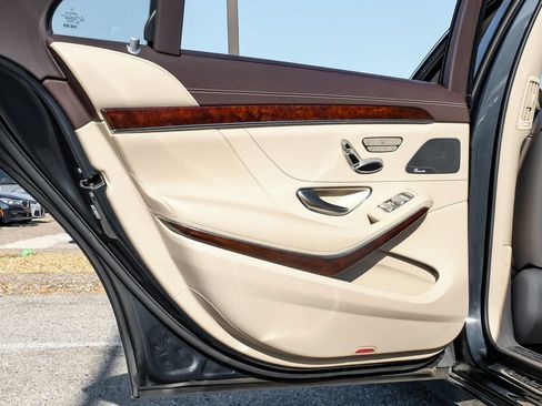 Used 2019 Mercedes-Benz S 560 Sedan image 50