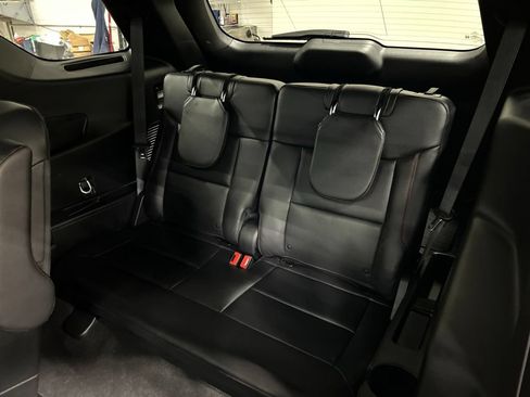 Certified 2023 Ford Explorer ST-Line w/ Class IV Trailer Tow Package AWD/4WD image 30