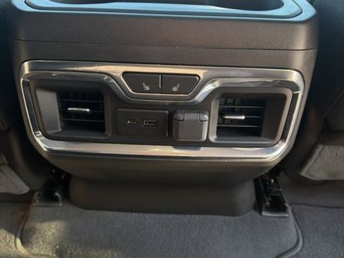 Certified 2023 GMC Sierra 2500 SLT w/ SLT Preferred Package image 18