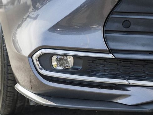 Used 2021 Toyota Sienna XLE image 15