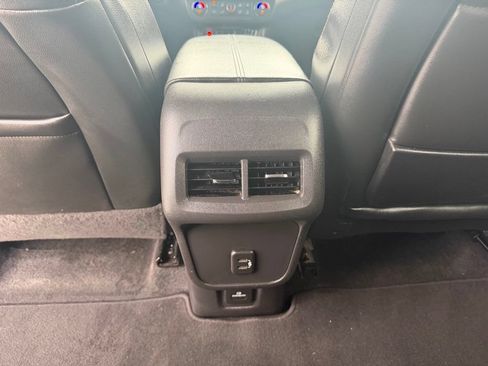 Used 2020 GMC Terrain SLT FWD image 25