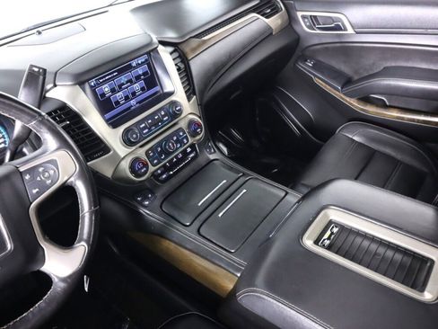 Used 2018 GMC Yukon XL Denali w/ Denali Ultimate Package AWD/4WD image 38