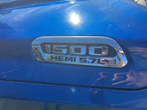 Used 2019 RAM 1500 Big Horn image 12