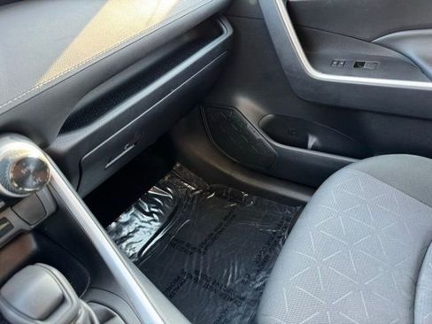 Certified 2025 Toyota RAV4 XLE AWD/4WD image 20